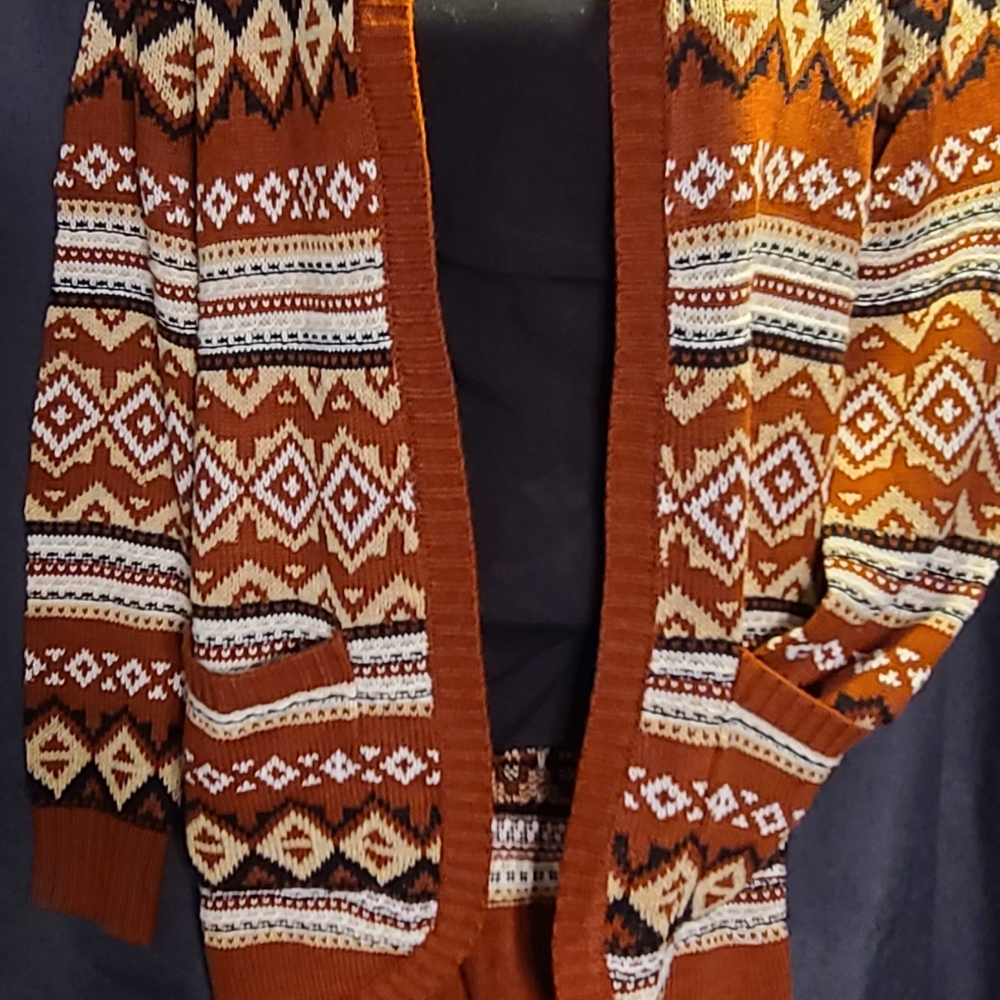 Cardigan no boundaries